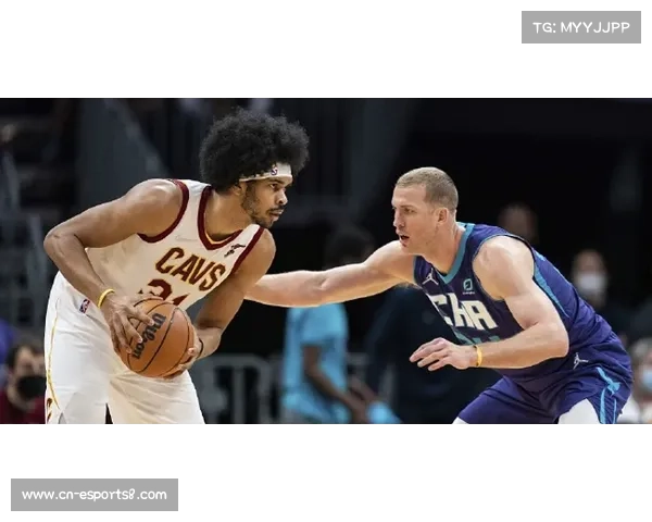 “贾勒特·阿伦狂砍40分17篮板,创生涯得分新高统治内线”